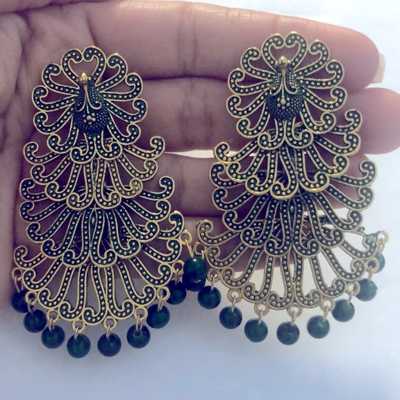 Vintage peacock green earrings - Picture 1 of 1
